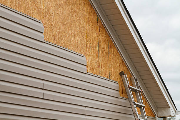 24/7 Emergency Siding Contractor experts in Andover, OH